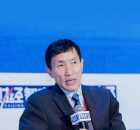 黄亚生关于他自己新书《East的兴衰》的访谈