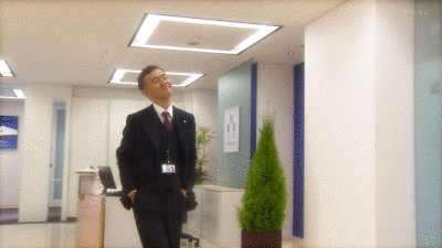 d3e3df560a694d6cbbbe25aee4d4349b.gif