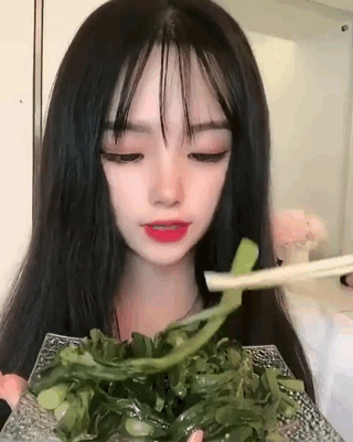 a186c2ea17fe46f58734c2a20aa3accd.gif