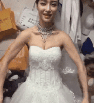 5ce69d749fae48e7ab5012d6e42e50bc.gif