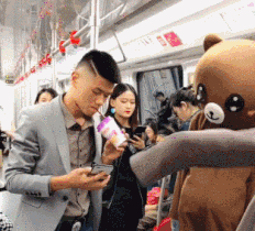 fa06074652d6484f9e4a390c7d204f0d.gif
