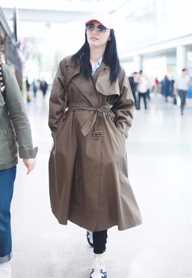 76ee949a6e2d468995a50603396cf126.jpeg